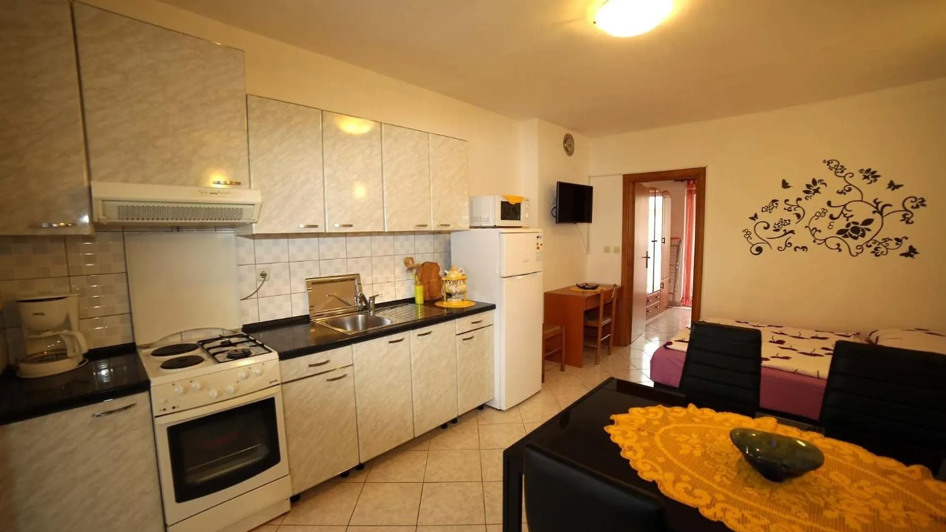 Apartment Ferienwohnung Fuer 4 Personen Ca 50 Qm In Pula, Istrien Istrische Riviera